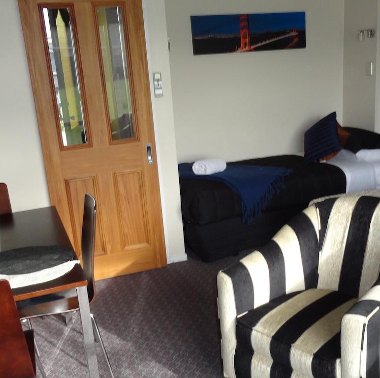 Aarburg Airport Motel Κράισττσερτς Δωμάτιο φωτογραφία